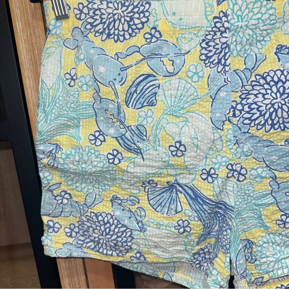 🌼 Vintage Lilly Pulitzer Lobster print Floral Seersucker Shorts seashell ocean - Picture 5 of 11